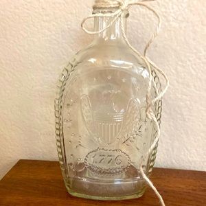 Vintage 1976 With 1776 Clear Glass Log Cabin Syrup Decor Bottle